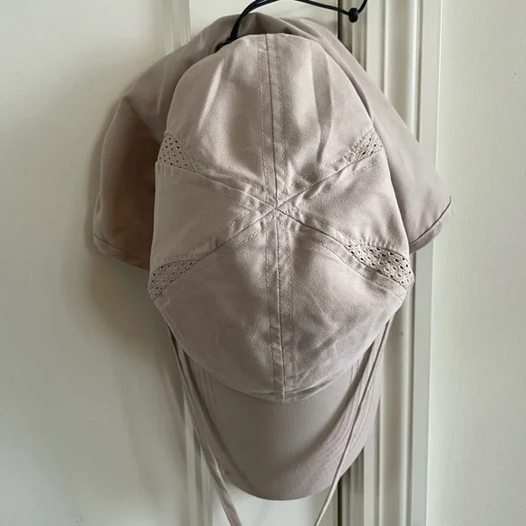 Glacier Glove Hat - Picture 5 of 6